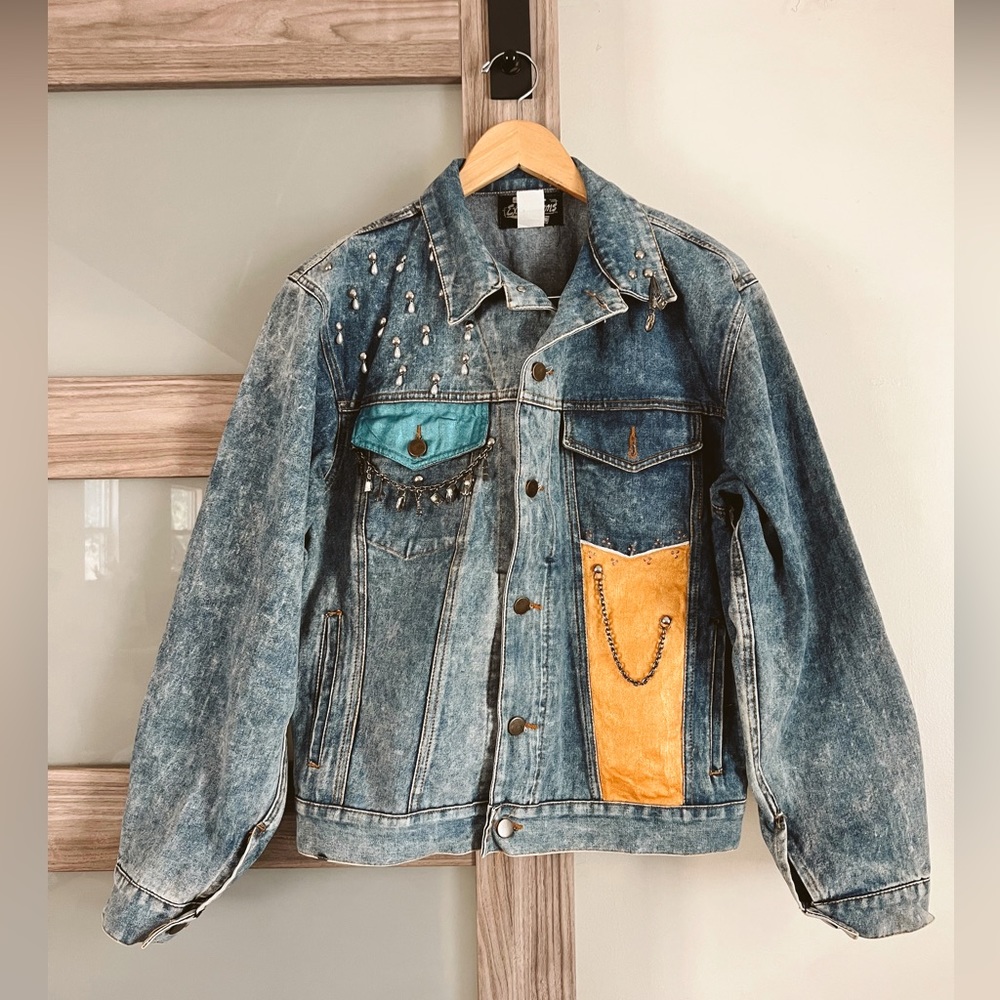 Vintage 80s Custom Embellished Denim Jacket - Picture 3 of 7